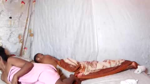 Achoura online show from 09-17-25, 09:05