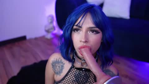 Snapshot of ada_luna01 chatting on 06-13-26, 07:06 online show from 06-13-26, 07:06