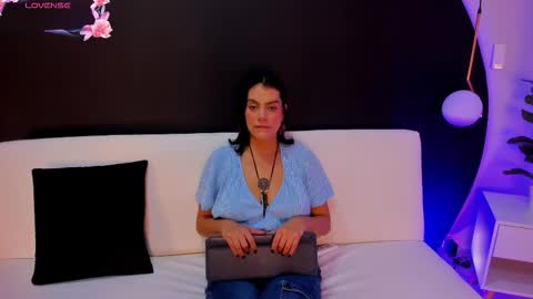    online show from 02-12-26, 02:01