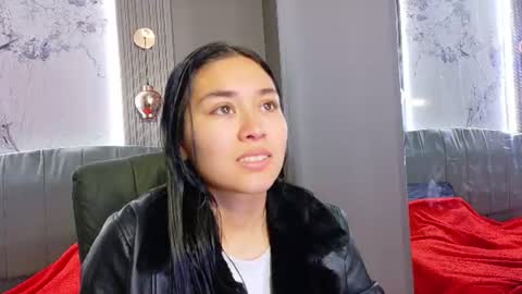 Snapshot of adaira31 chatting on 07-12-26, 01:24 Adaira online show from 07-12-26, 01:24