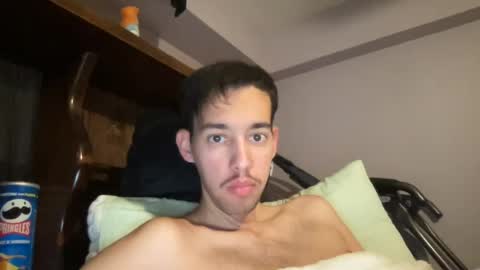 adam88231 online show from 06-17-26, 04:26