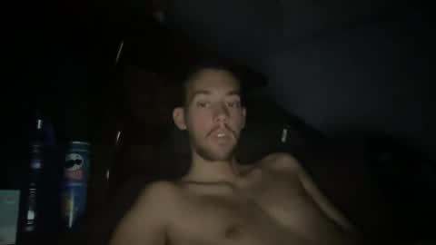 adam88231 online show from 08-09-26, 04:39