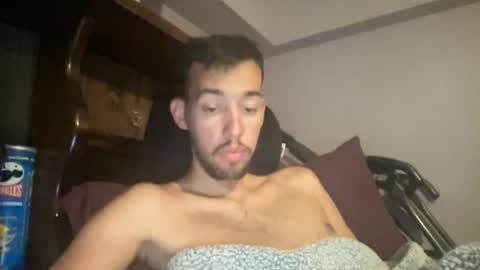 adam88231 online show from 08-09-26, 07:52