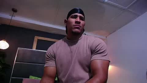adam_fit19cm online show from 05-31-26, 02:13