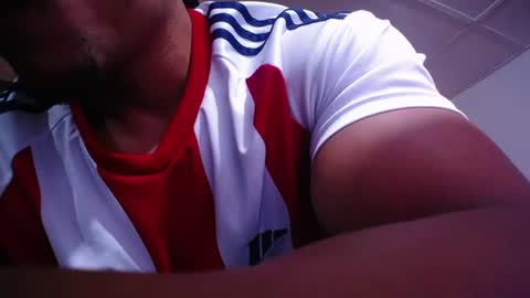 Snapshot of adam_fit19cm chatting on 06-09-26, 02:17 adam_fit19cm online show from 06-09-26, 02:17