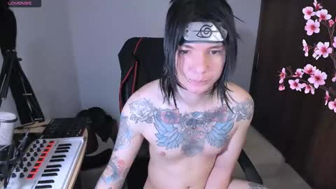  Adam online show from 02-04-26, 12:27