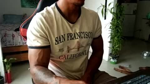 Adam Valencia online show from 07-08-26, 03:27