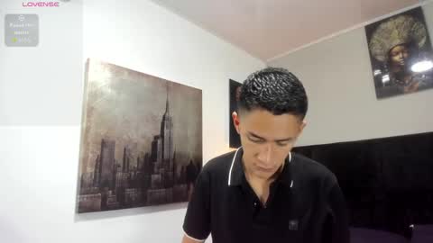 adam_walker_1 online show from 05-18-26, 01:50