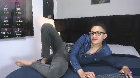 adam_walker_1 online show from 06-24-26, 03:33