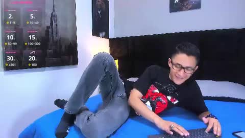 adam_walker_1 online show from 07-03-26, 03:51