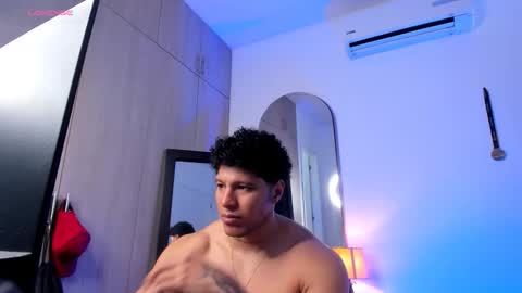 adambrocs1 online show from 03-27-26, 04:40