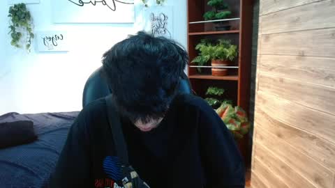 Adam online show from 05-17-26, 12:41