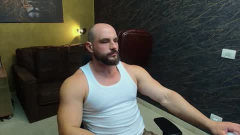 Snapshot of adamjameson chatting on 06-16-26, 05:10 AdamJameson online show from 06-16-26, 05:10