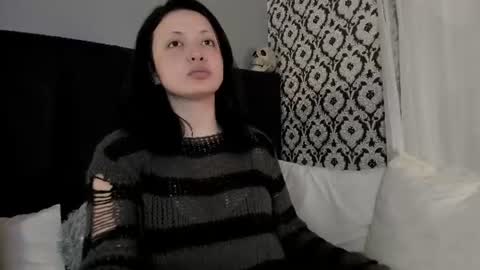 Snapshot of adeelinee chatting on 06-24-26, 07:57 Ade online show from 06-24-26, 07:57