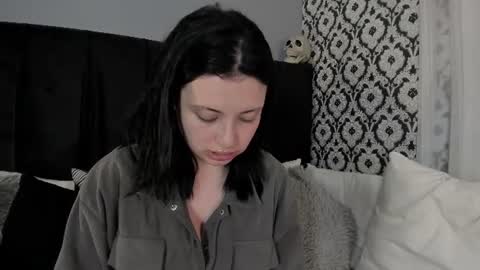 Snapshot of adeelinee chatting on 07-03-26, 08:04 Ade online show from 07-03-26, 08:04
