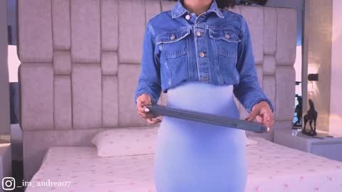 Andrea online show from 04-08-26, 12:05