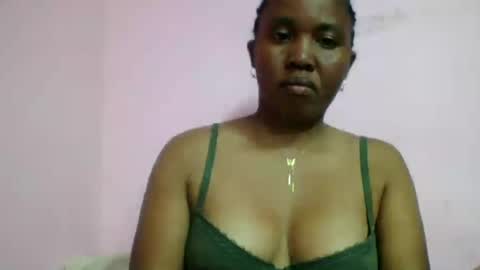 Snapshot of adelealy chatting on 07-15-26, 05:40 adelealy online show from 07-15-26, 05:40