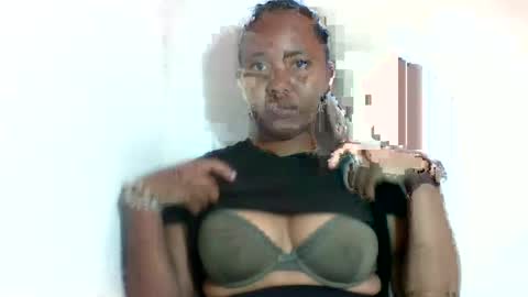 Snapshot of adelealy chatting on 07-16-26, 07:58 adelealy online show from 07-16-26, 07:58