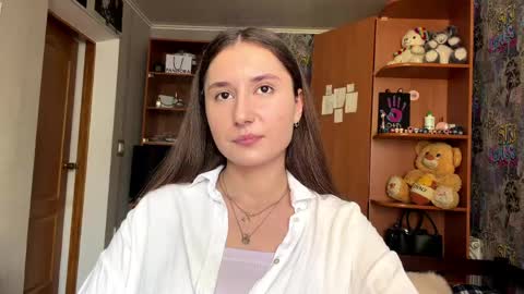 Snapshot of adeleapel chatting on 04-13-26, 10:54 Poly online show from 04-13-26, 10:54