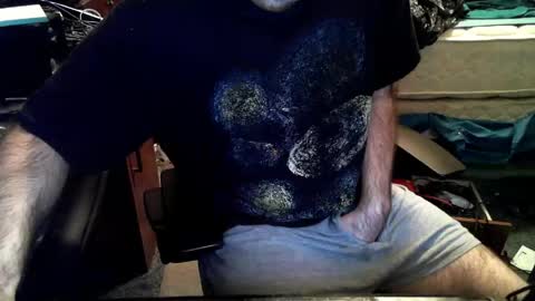 adelhi20 online show from 04-12-26, 08:36