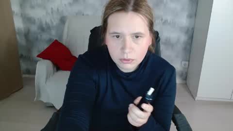 adelinalawson online show from 04-13-26, 10:54