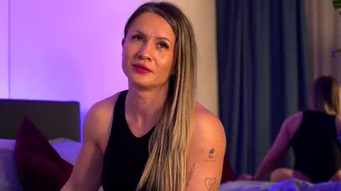 Adeline online show from 04-07-26, 03:07