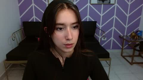 Adhara online show from 12-19-25, 02:46