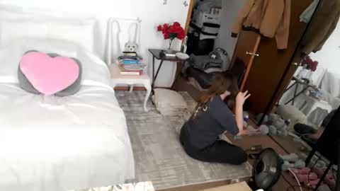 Snapshot of adorable22 chatting on 02-01-26, 08:18 adorable22 online show from 02-01-26, 08:18