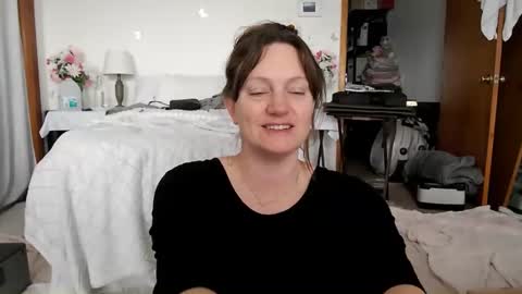 Snapshot of adorable22 chatting on 02-18-26, 07:21 adorable22 online show from 02-18-26, 07:21