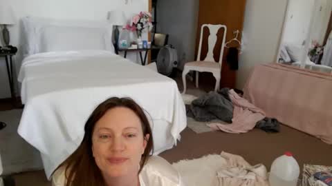 Snapshot of adorable22 chatting on 03-12-26, 04:35 adorable22 online show from 03-12-26, 04:35