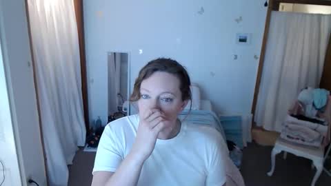 adorable22 online show from 06-09-26, 12:06