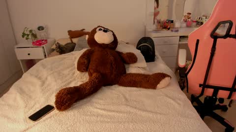 Kattt online show from 04-11-26, 06:56