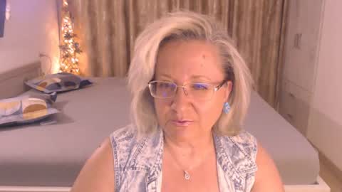 Snapshot of adrena_ chatting on 07-20-26, 06:21 Cryna online show from 07-20-26, 06:21