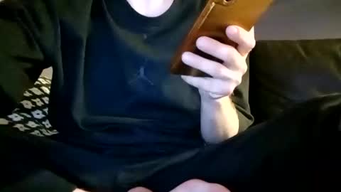 Future online show from 05-19-26, 01:56