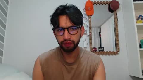 Adrian Falcon online show from 05-05-26, 03:14