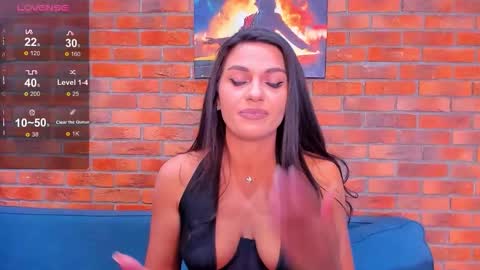 Snapshot of adriana1_ chatting on 11-23-25, 07:24 Adriana online show from 11-23-25, 07:24