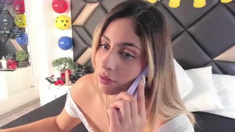 Snapshot of adrianaharlow chatting on 06-21-26, 02:19 Adriana Harlow online show from 06-21-26, 02:19