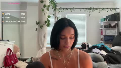 Adrianna  online show from 05-19-26, 12:22