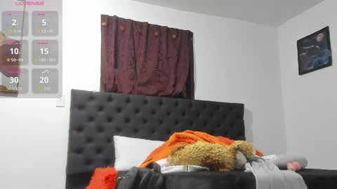 Adrian online show from 04-09-26, 04:23