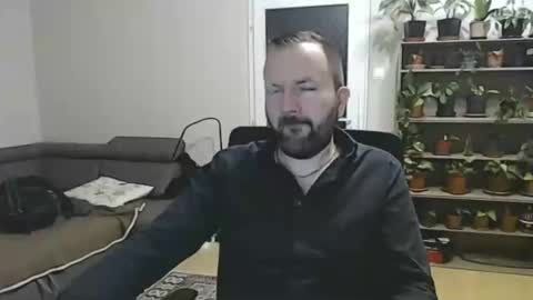 Snapshot of adultwebcamdatabase chatting on 11-30-25, 11:42 Felix84 online show from 11-30-25, 11:42