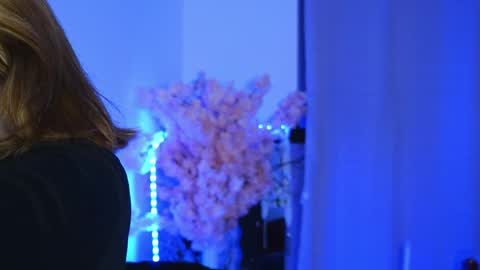 Aelia online show from 04-02-26, 05:10