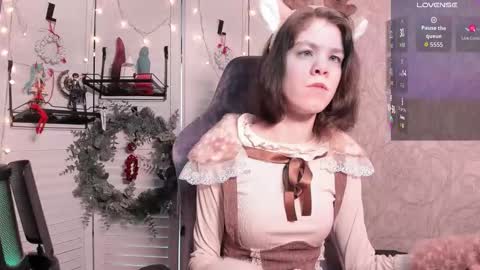 Snapshot of aesthetic_being chatting on 01-06-26, 10:08 Tiana online show from 01-06-26, 10:08