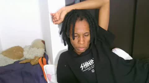 Snapshot of africadeluxe chatting on 02-16-25, 07:27 Africa online show from 02-16-25, 07:27