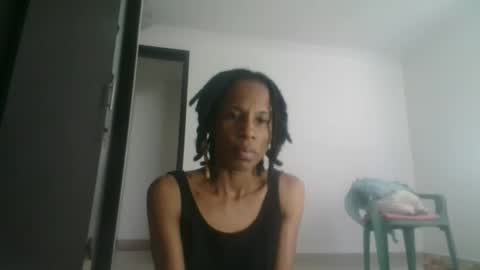 Snapshot of africadeluxe chatting on 02-23-25, 04:35 Africa online show from 02-23-25, 04:35