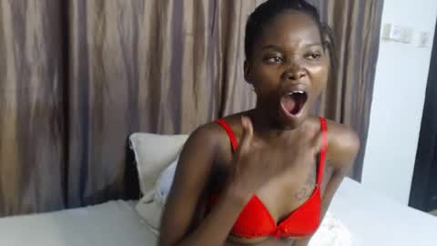 Snapshot of africana_slimqueen chatting on 07-11-26, 05:59 africana_slimqueen online show from 07-11-26, 05:59