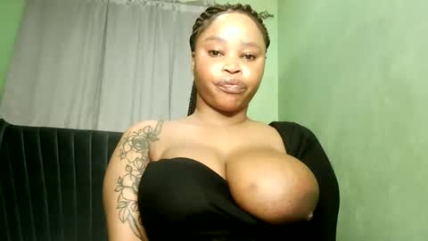 africanboobies24 online show from 06-02-26, 03:08
