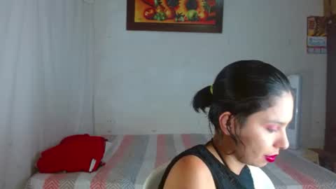 Snapshot of afrodita_024 chatting on 07-11-26, 07:49 afrodita_024 online show from 07-11-26, 07:49