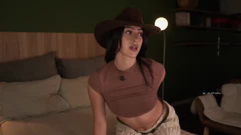 Emma online show from 03-26-26, 11:21