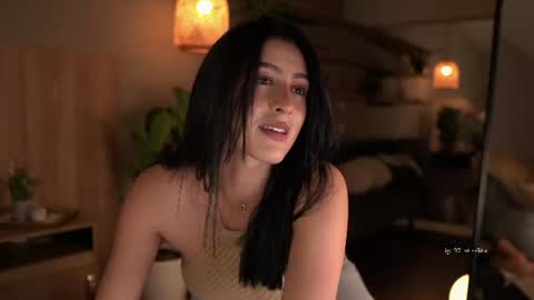Snapshot of afrodita__25 chatting on 07-08-26, 10:58 Emma online show from 07-08-26, 10:58