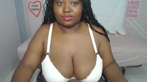 afroditaebano online show from 05-20-26, 07:09